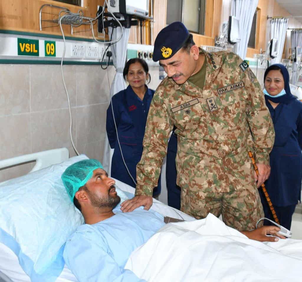 Pak Army concerned over militants finding safe havens in Afghanistan