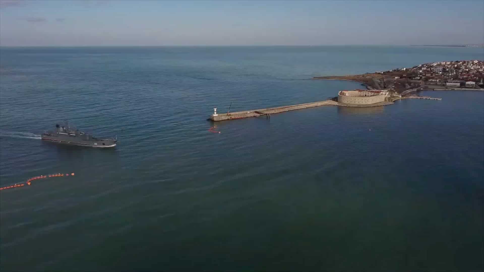 Russia reportedly thwarts Ukrainian drone strikes in Crimea, conflict intensifies in South Russia reportedly thwarts Ukrainian drone strikes in Crimea, conflict intensifies in South