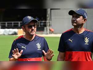 IPL: Royal Challengers Bangalore yet to renew Mike Hesson, Sanjay Bangar contracts, decision 'under process'