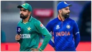 Former Pakistan pacer opines on Virat Kohli vs Babar Azam debate, claims can get Indian star out 'easily'