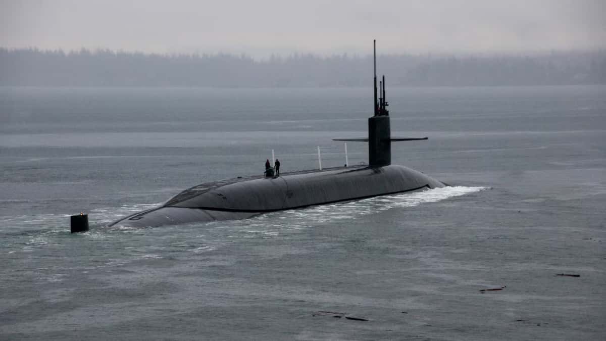 US nuclear-armed submarine docks in South Korea for first time since 1981 US nuclear-armed submarine docks in South Korea for first time since 1981