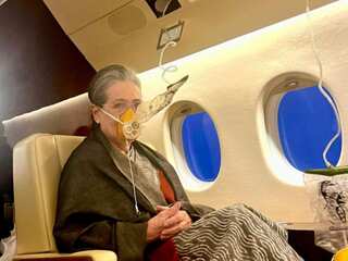 'Grace under pressure': Rahul Gandhi posts pic of mother Sonia Gandhi after emergency landing