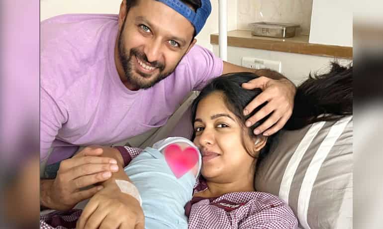 Ishita Dutta and Vatsal Sheth blessed with a baby boy. Couple shares adorable family photo