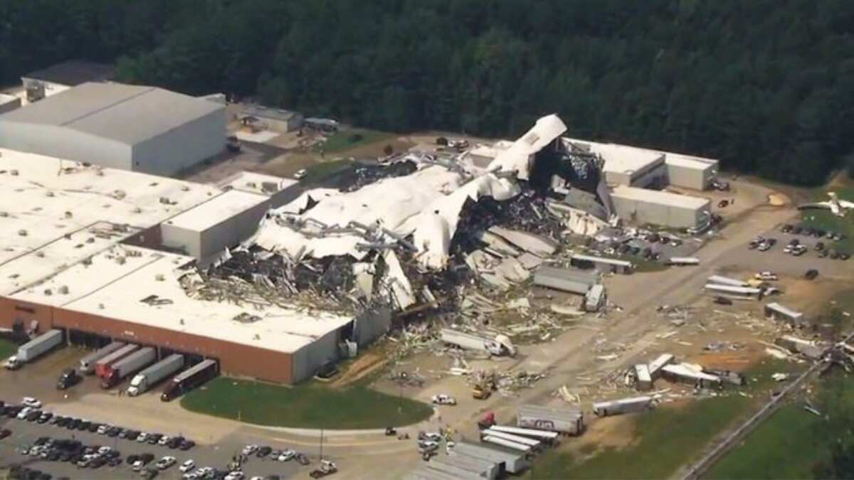 Watch | Violent tornado in US rips through Pfizer manufacturing plant Watch | Violent tornado in US rips through Pfizer manufacturing plant