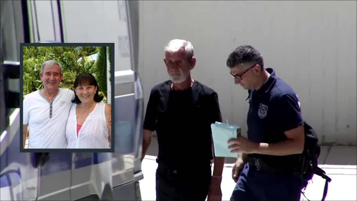 Man who 'mercy' killed his terminally ill wife cleared of murder charges Man who 'mercy' killed his terminally ill wife cleared of murder charges