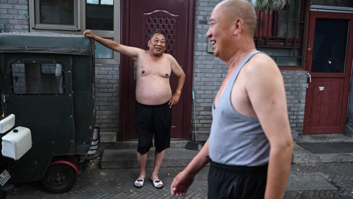 Beijing residents seek respite