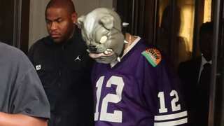 Drake strolls down NY streets in dog mask ahead of 'For All the Dogs' album release