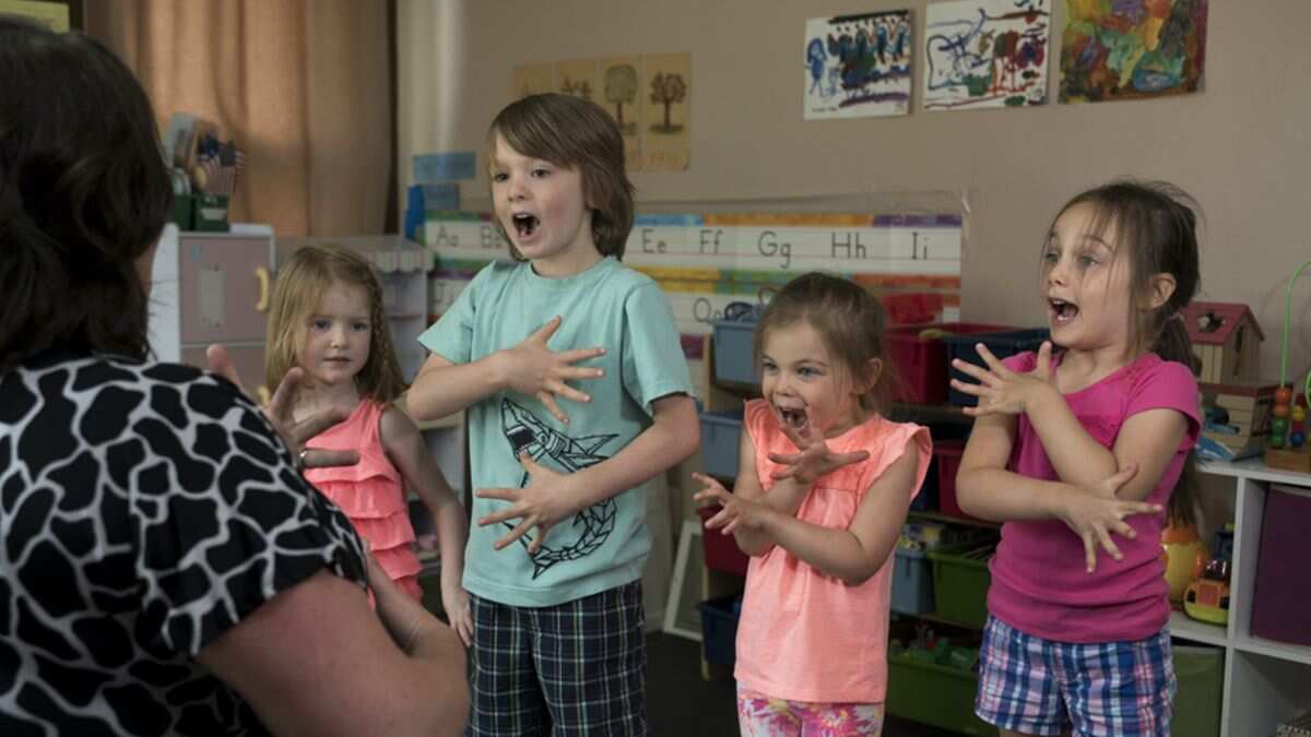 The bilingual advantage!! Exploring the benefits of bilingualism in early childhood The bilingual advantage!! Exploring the benefits of bilingualism in early childhood