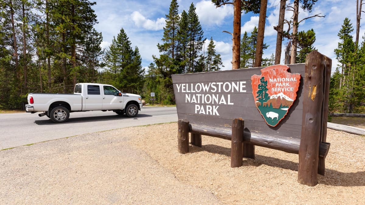 US: Woman found dead on trail near Yellowstone National Park in suspected grizzly bear encounter US: Woman found dead on trail near Yellowstone National Park in suspected grizzly bear encounter
