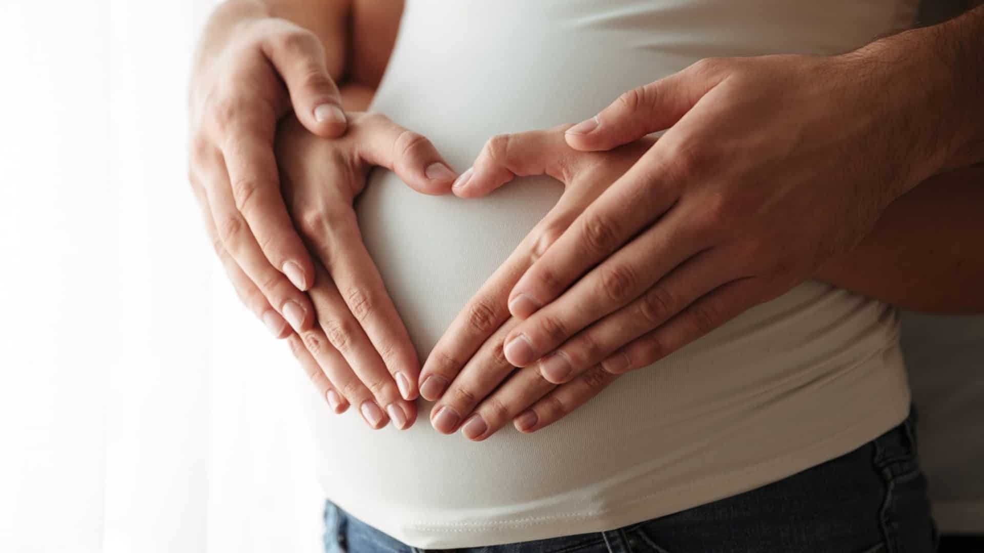 Italian parliament greenlights bill criminalising surrogacy abroad Italian parliament greenlights bill criminalising surrogacy abroad