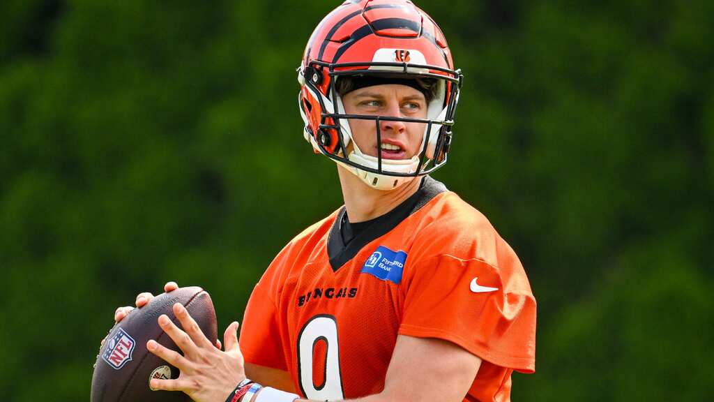 'They're advanced enough to...,' says Bengals QB Joe Burrow about aliens on Jason and Travis Kelce's podcast