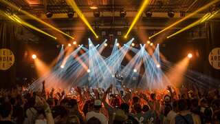 China detains singer for pulling down his pants on stage at festival in ‘City of Rock’