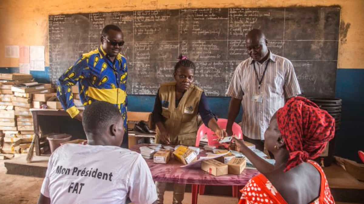 Central African Republic votes in referendum on new constitution Central African Republic votes in referendum on new constitution