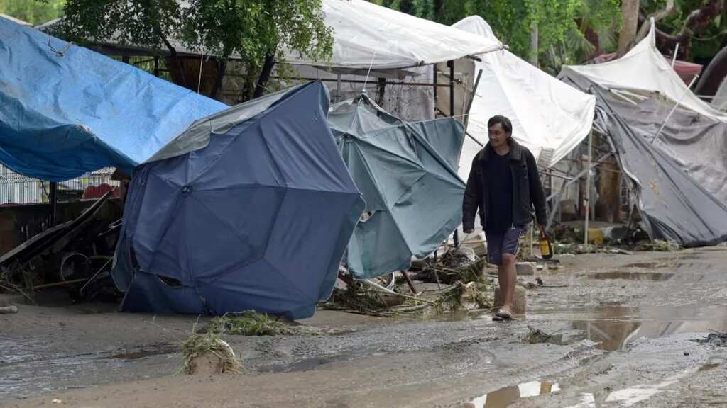 Russia: Ten dead, several injured after hurricane storms through a campsite