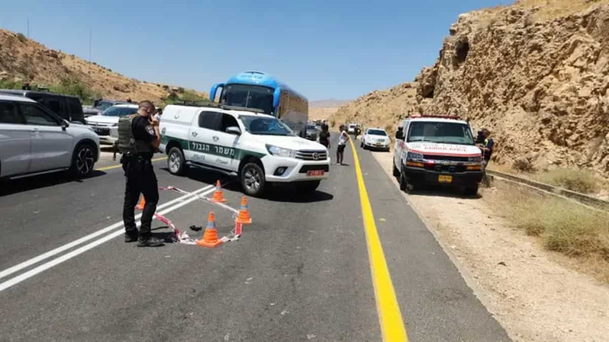West Bank shooting attack: Woman suffers shrapnel injuries in Jordan Valley West Bank shooting attack: Woman suffers shrapnel injuries in Jordan Valley