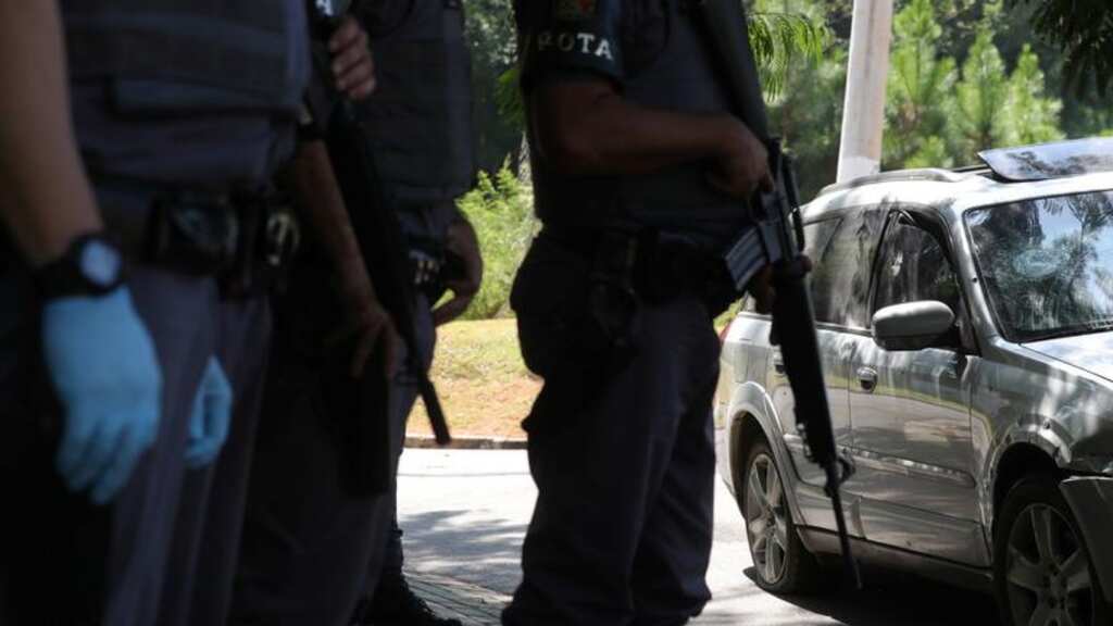 Brazilian police treats Supreme Court bomb blast as 'terror attack', says was 'planned over a long period'