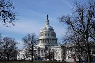 US lawmakers reach $1.4tn deal to avoid partial government shutdown