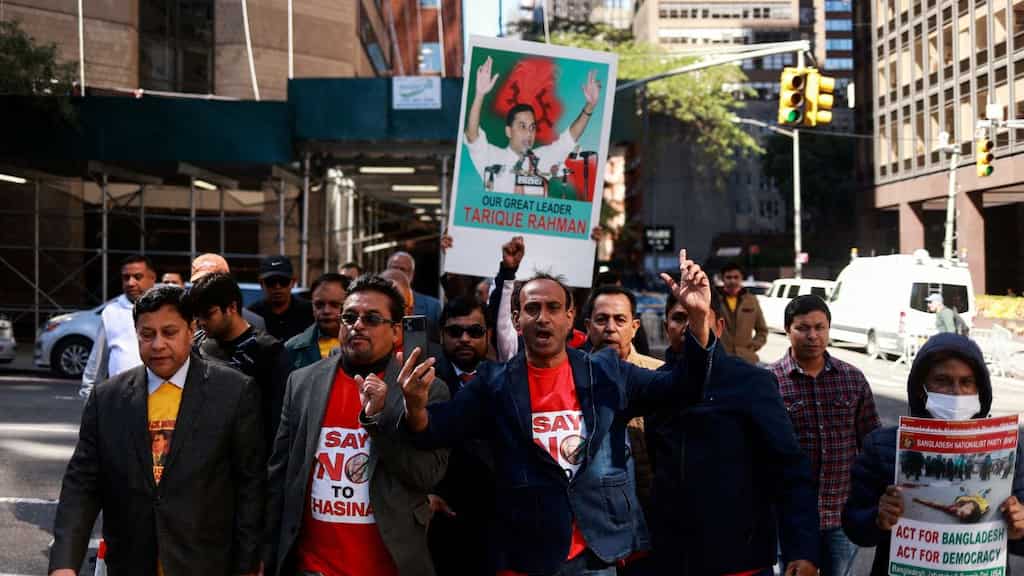 Tarique Rahman: Bangladesh's exiled opposition leader sentenced in absentia for graft