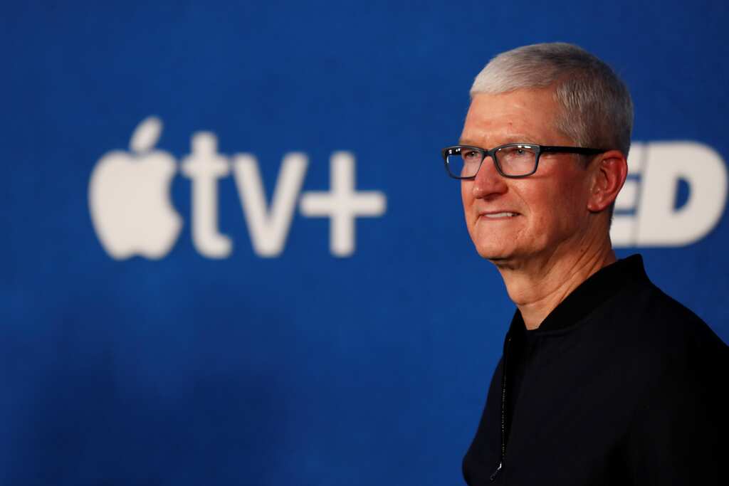 Apple sales slump continues as it unveils its AI plans