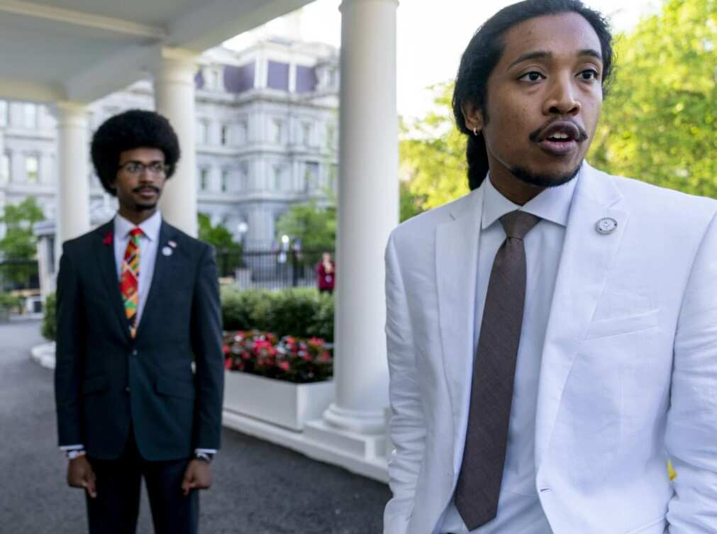 African American lawmakers Justin Pearson, Justin Jones reclaim their legislative seats