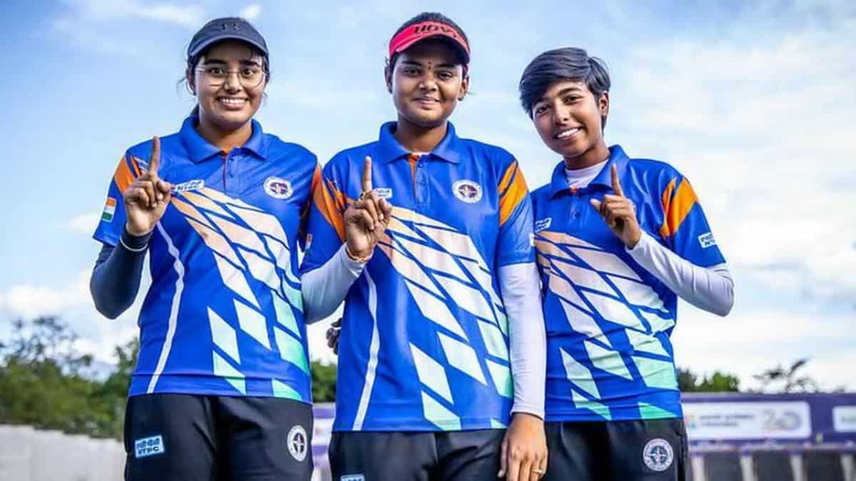 Archery World Championships: Jyothi Vennam-led Indian trio scripts history, clinches maiden gold medal Archery World Championships: Jyothi Vennam-led Indian trio scripts history, clinches maiden gold medal