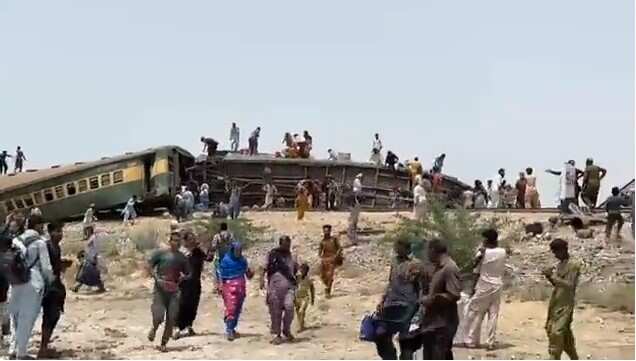 Pakistan train derailment: Death toll climbs to 30, over 80 injured