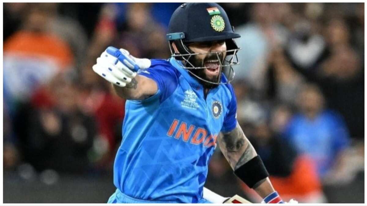 2) Virat Kohli