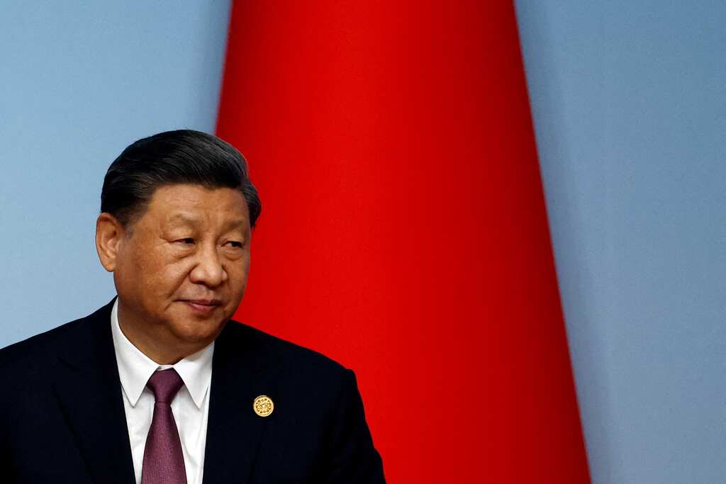 China to allow provincial govts to raise $139 billion via bonds to repay debt