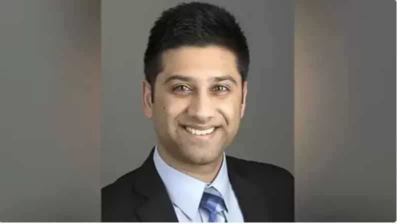 Indian-American doctor arrested in US for masturbating on flight in front of young girl