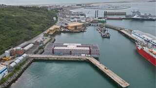 Tory ministers slam UK Home Office amid weeks-long barge shutdown due to Legionella bacteria