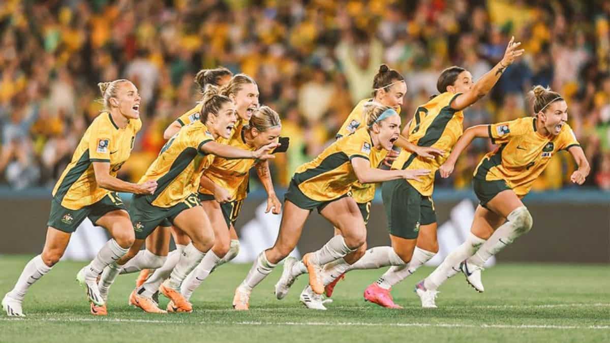 Australia's ex-deputy PM waltzes with wrong Matildas in World Cup gaffe Australia's ex-deputy PM waltzes with wrong Matildas in World Cup gaffe