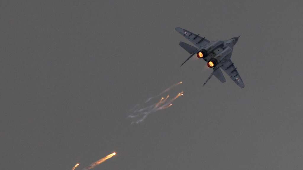 Russia claims it scrambled MiG-29 to thwart Norway's attempt of potential border breach