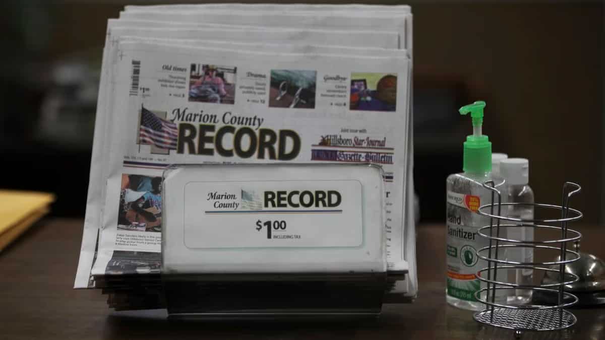 98-year-old US woman, who co-owned a local newspaper, dies after police raid 98-year-old US woman, who co-owned a local newspaper, dies after police raid