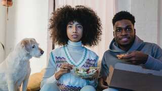 Gen-Z intends to be healthy but they binge-eat the most, research shows