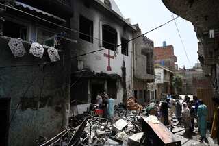 Anti-Christian riots in Pakistan: 80 homes, 19 churches ravaged by Islamists