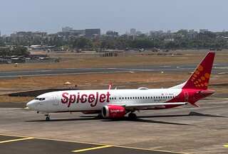 India: SpiceJet passenger secretly clicks objectionable photos of air hostess on flight; DCW issues notice