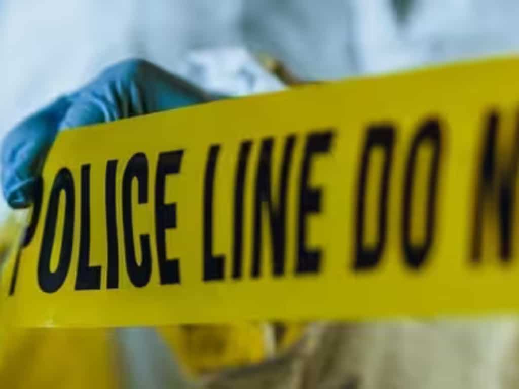 An unknown man jumped from a prestigious building in New York. Here's why