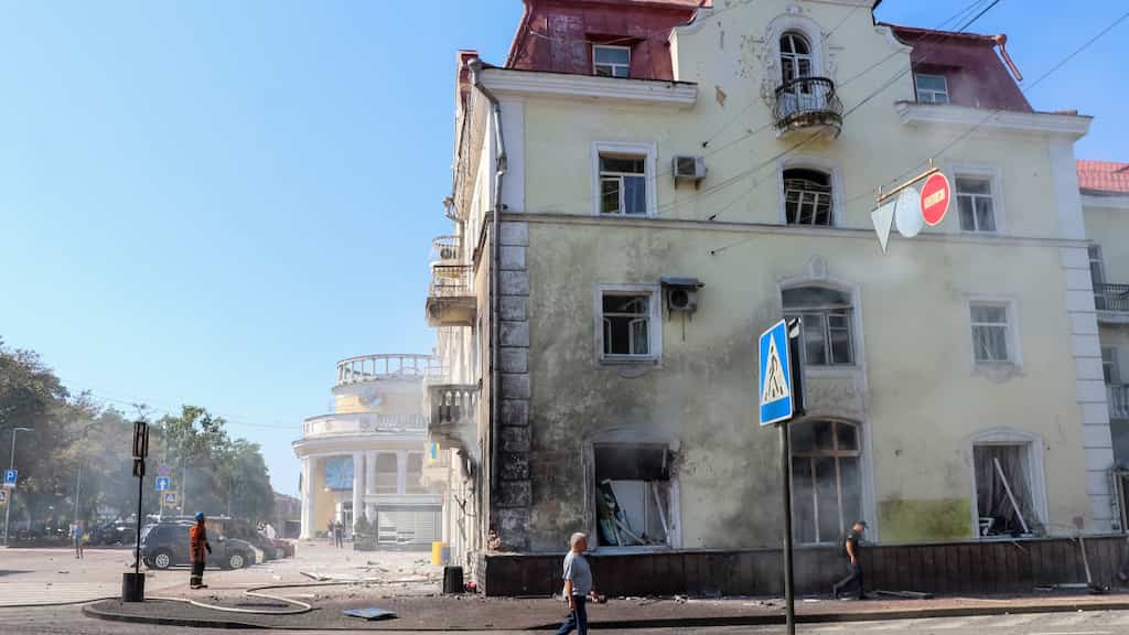 At least 7 killed, 129 injured by Russian strike in Ukraine's Chernihiv; UN condemns 'heinous' attack