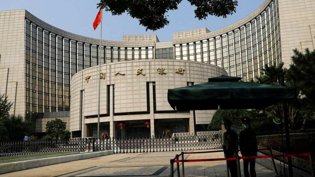 China slashes key benchmark lending rates to revive sluggish economy