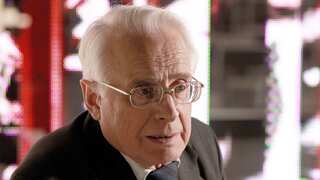 Following Russia's failed lunar mission, a prominent scientist has been hospitalised