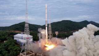 South Korea urges Pyongyang to immediately drop plan of launching satellite