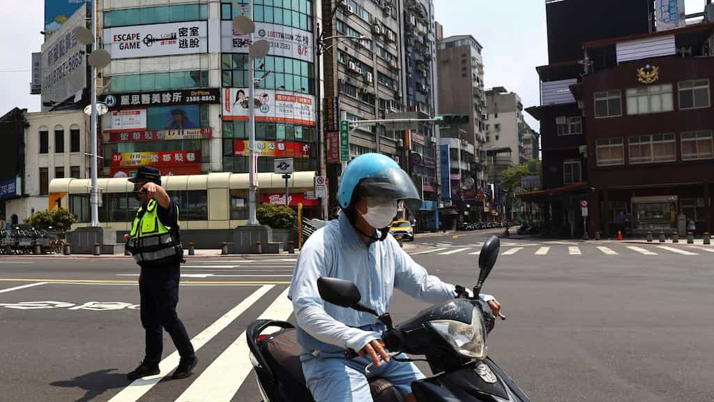 A diplomatic shift? Taiwan to ease restrictions on Chinese tourists