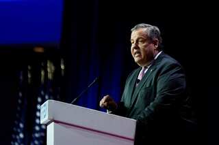 'I get the UFO question?' An amused Chris Christie promises to 'stand for truth' in Republican debate