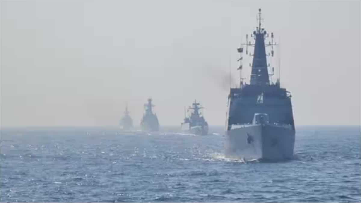 India: Defence ministry inks USD 2.3 billion contract with HSL for 5 ships India: Defence ministry inks USD 2.3 billion contract with HSL for 5 ships