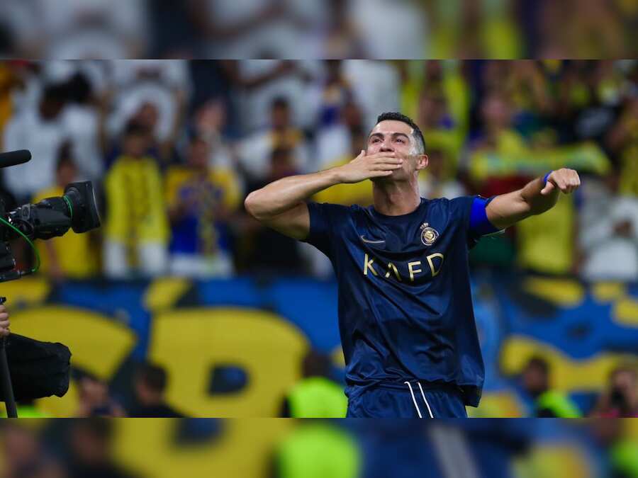 Saudi Pro League: Cristiano Ronaldo scores twice as Al-Nassr beat Al-Shabab 4-0