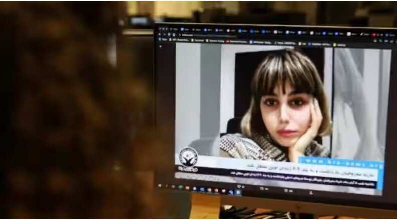 Iranian journalist re-arrested for not wearing headscarf in public ahead of Amini's first death anniversary