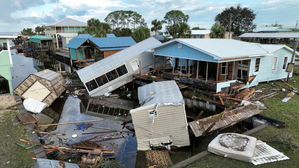 Biden to visit Idalia-hit Florida as people survey hurricane damage