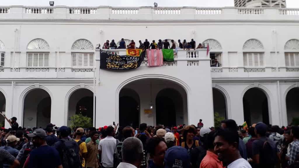 Sri Lanka's ‘Nero’: Police officer sacked for playing piano while president Gotabaya Rajapaksa fled