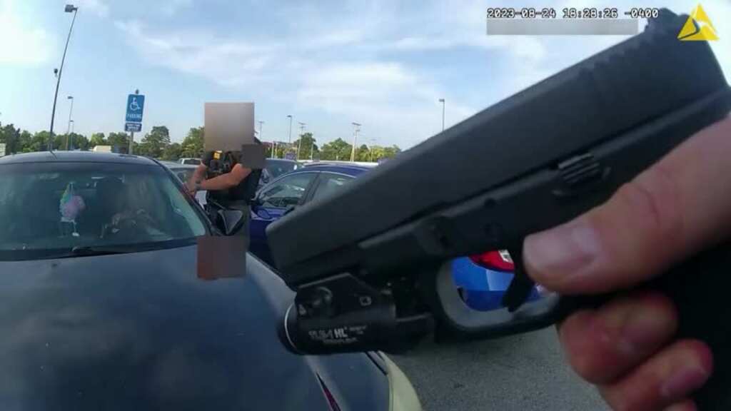 Watch | Bodycam captures police fatally shooting pregnant Black woman in Ohio