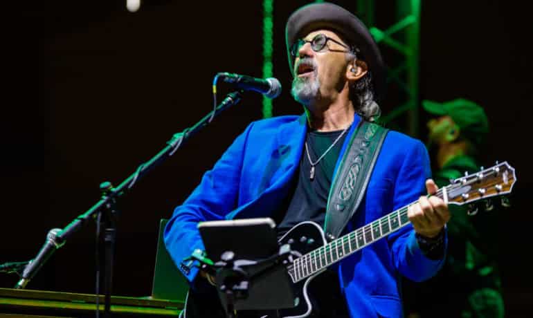 Jack Sonni, the 'other guitarist' in Dire Straits, dies